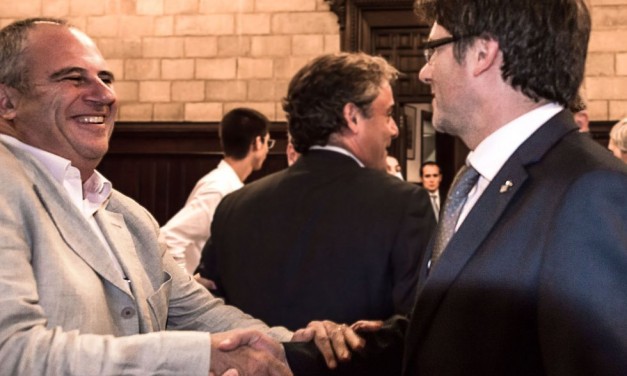 País estrany…