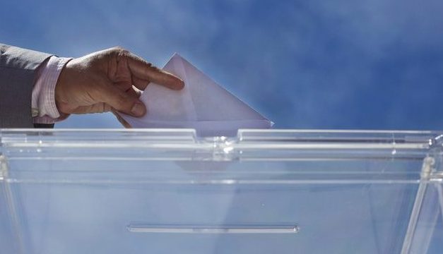 Per què cal posar les urnes…